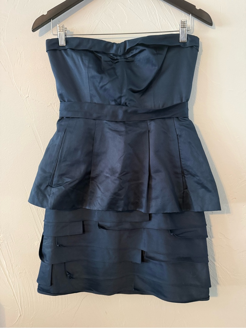 BCBGMAXAZRIA Navy Satin Peplum Layered Cocktail Dress Size 4